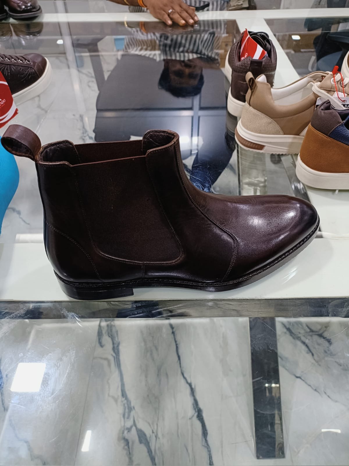 Rigel Chelsea Boots - Image 5